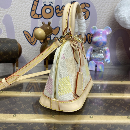 0img_003.jpg
