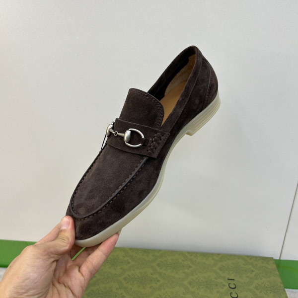 0img_008.jpg