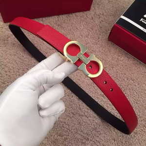 フェラガモ  フェラガモ ベルト P-18