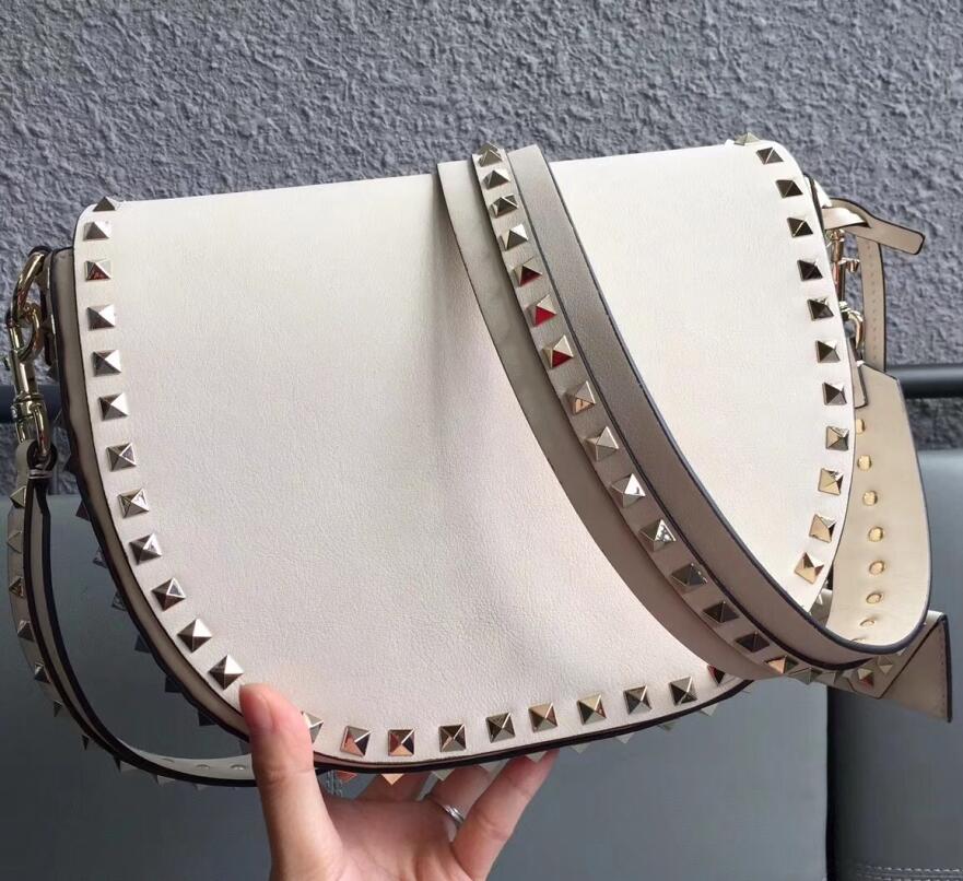 ヴァレンティノ ヴァレンティノ クロスバッグ 0781