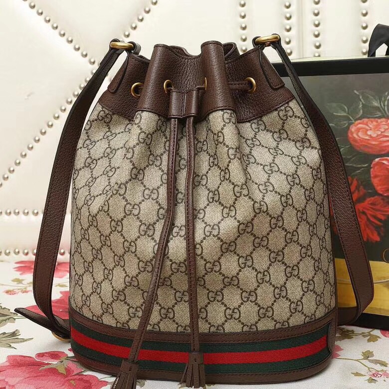 グッチ グッチ シュプリーム バケットバッグ 503886