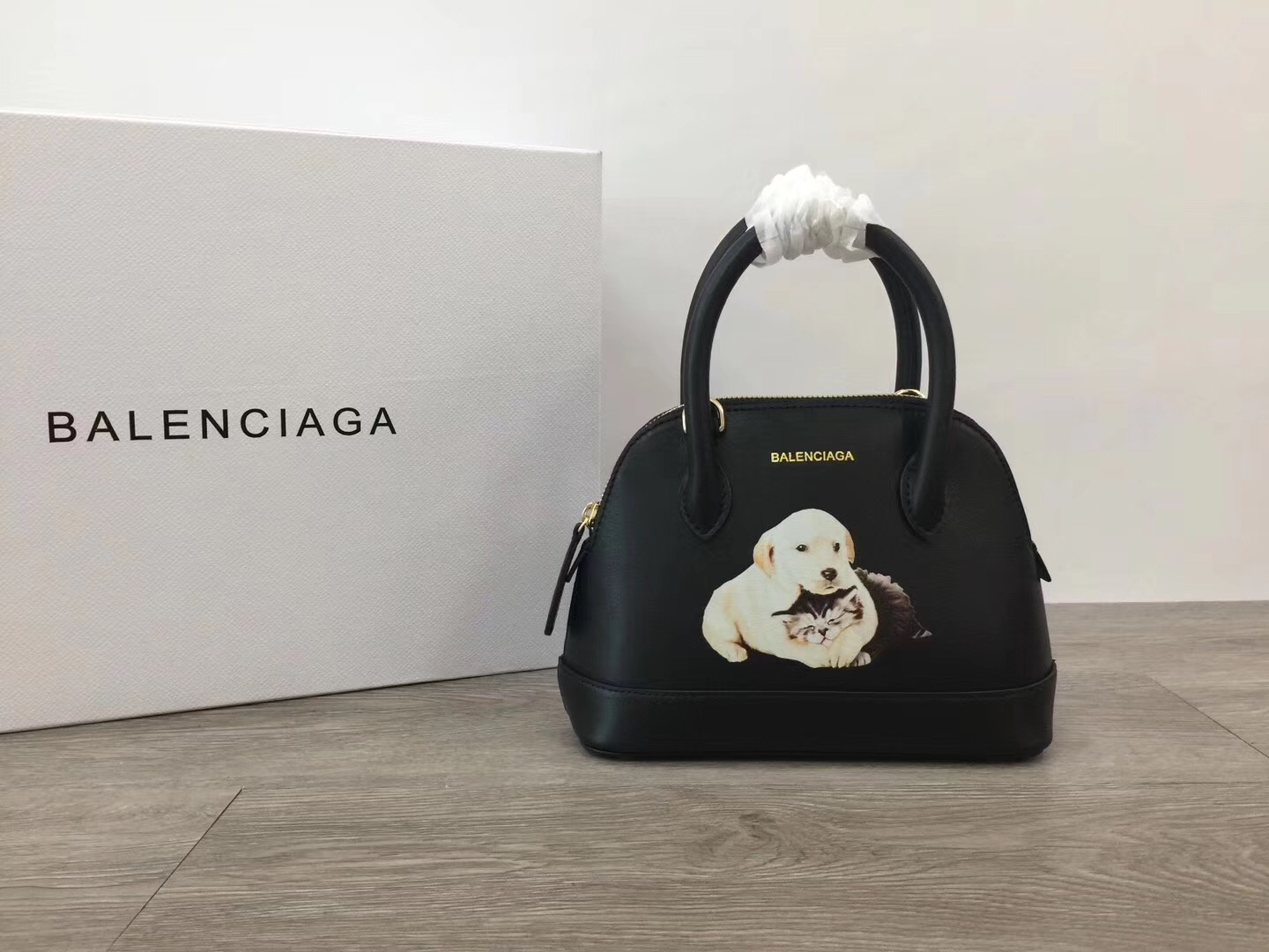 バレンシアガ バレンシアガ ショルダーバッグ 525050