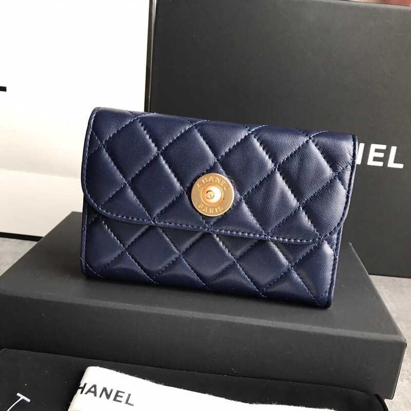 シャネル シャネル  二つ折り財布  84282