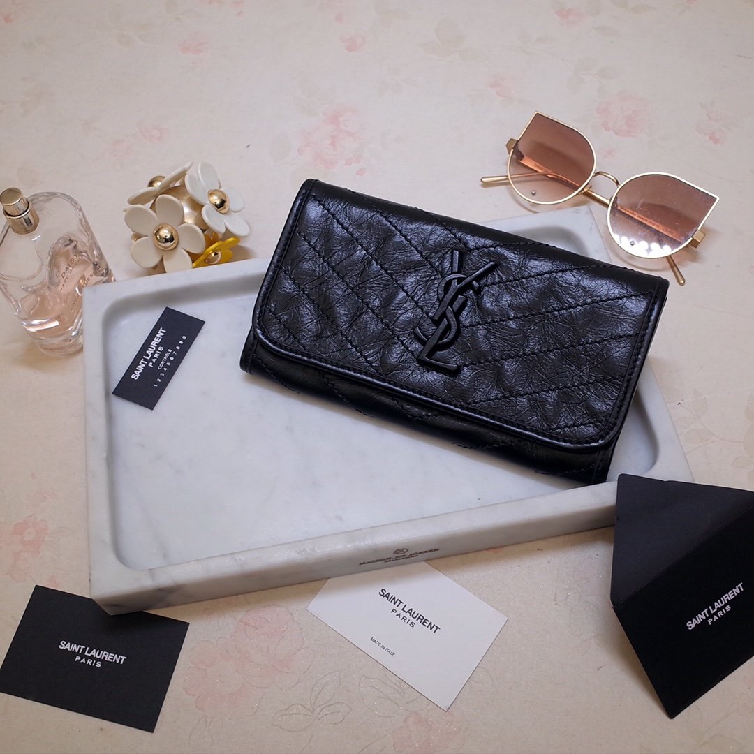 イヴ・サンローラン イヴ・サンローラン 長財布 583552