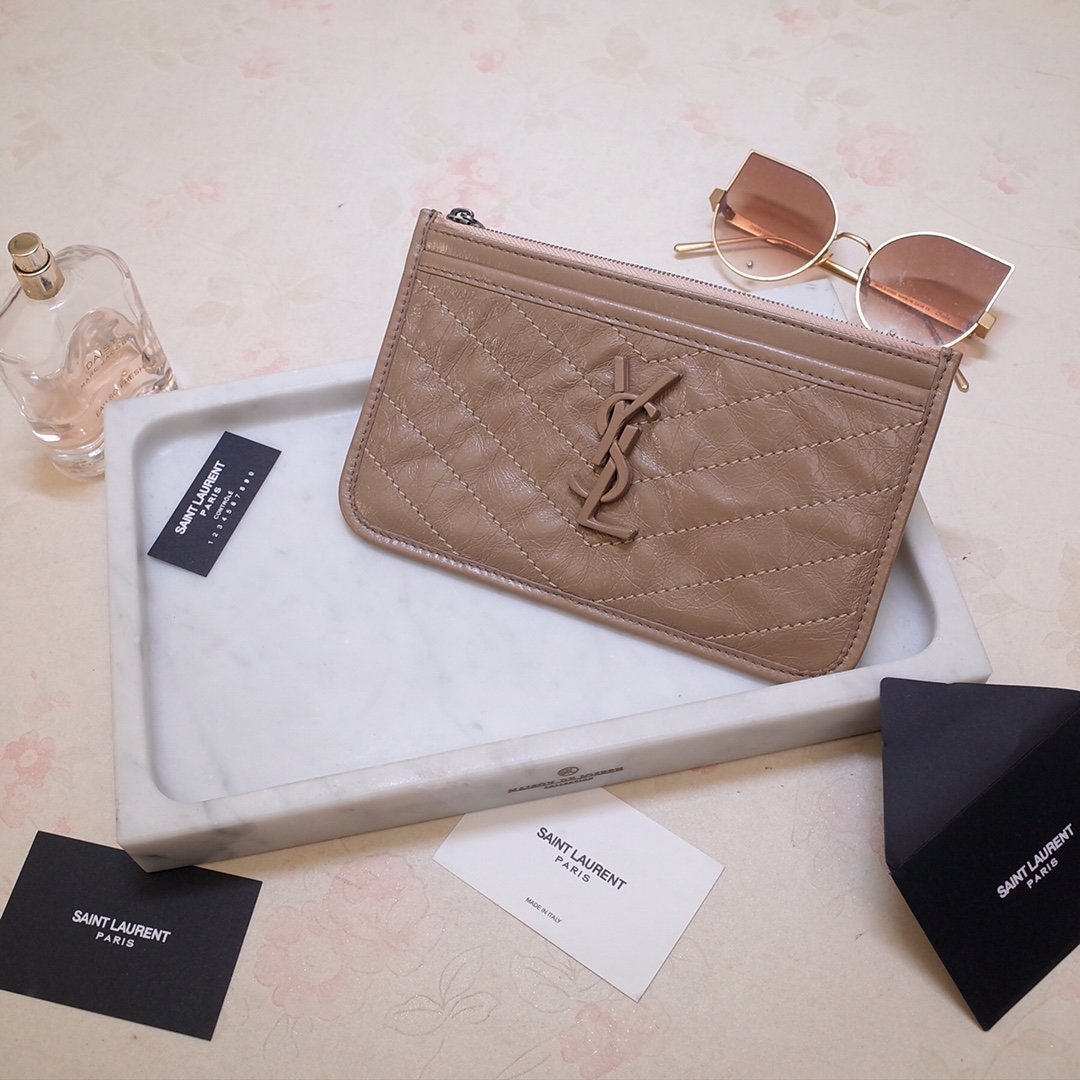 イヴ・サンローラン イヴ・サンローラン 長財布 583577