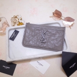 イヴ・サンローラン イヴ・サンローラン 長財布 583577