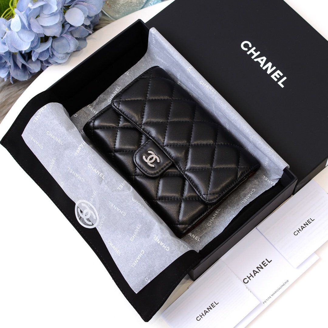 シャネル シャネル 二つ折り財布  31582