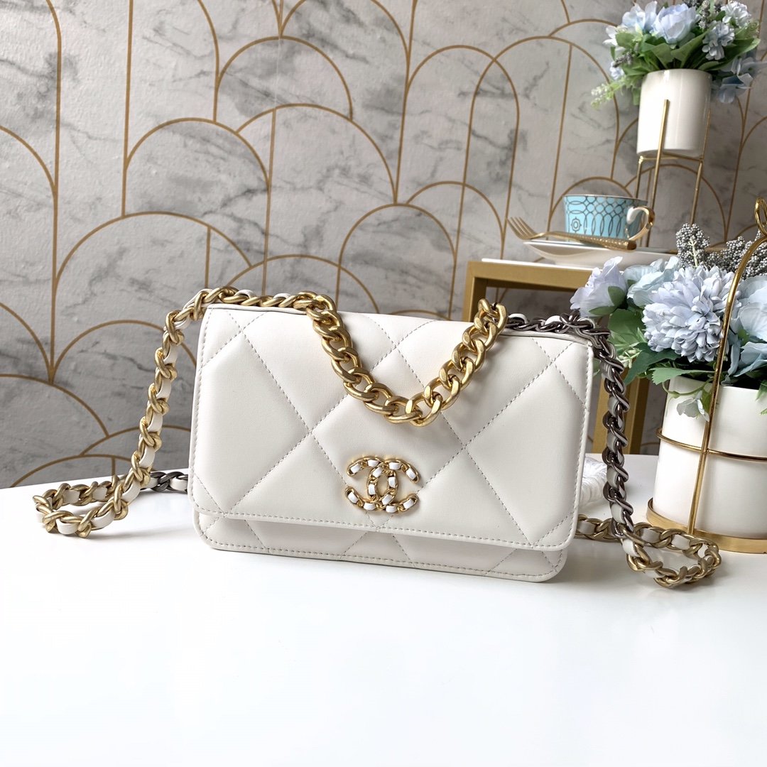 シャネル シャネル ショルダーバッグ 0957