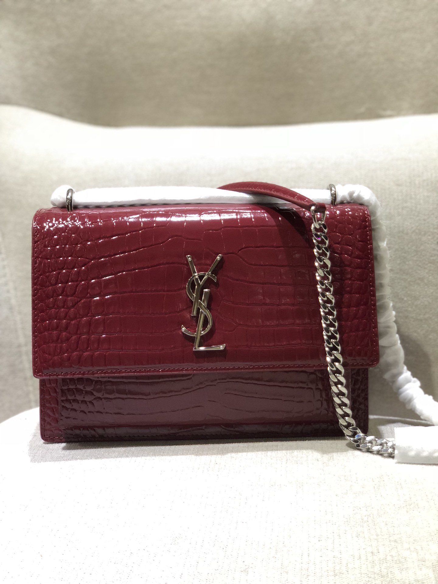 イヴ・サンローラン イヴ・サンローラン ショルダーバッグ 442906