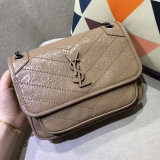 イヴ・サンローラン イヴ・サンローラン ショルダーバッグ 533037