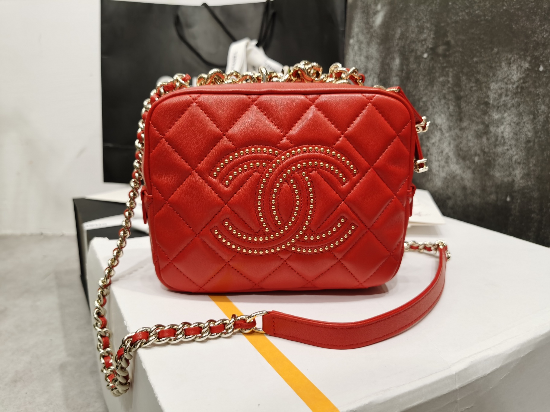 シャネル シャネル ショルダーバッグ 435115