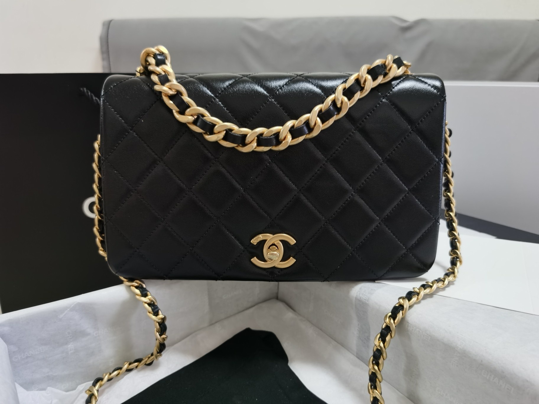 シャネル シャネル ショルダーバッグ 359527