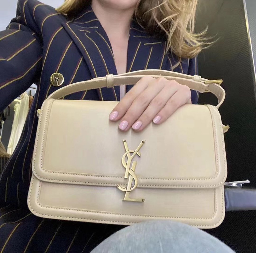 イヴ・サンローラン イヴ・サンローラン ショルダーバッグ 634306