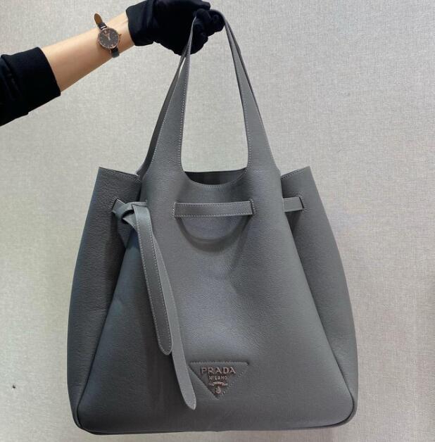 プラダ プラダ トートバッグ 1BG339