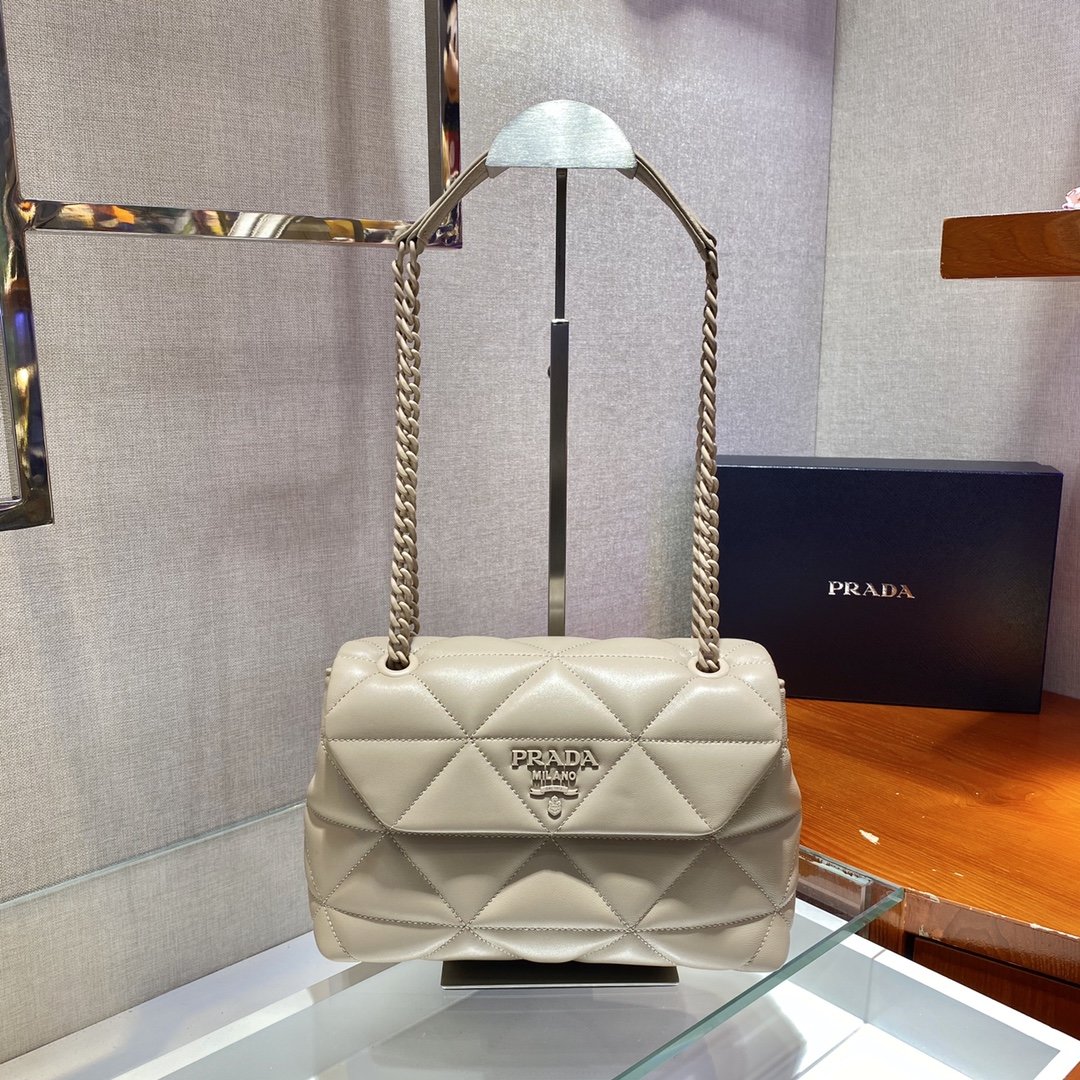 プラダ プラダ 女性 ショルダーバッグ 1BD232