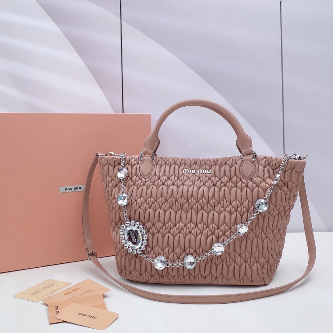 ミュウミュウ ミュウミュウ ショルダーバッグ 5BE896