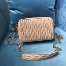 ミュウミュウ ミュウミュウ ショルダーバッグ 5BH118B