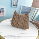 ミュウミュウ ミュウミュウ ショルダーバッグ 5BH189