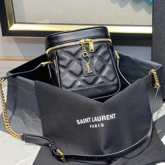 セリーヌ イヴ・サンローラン ミニバッグ 649779