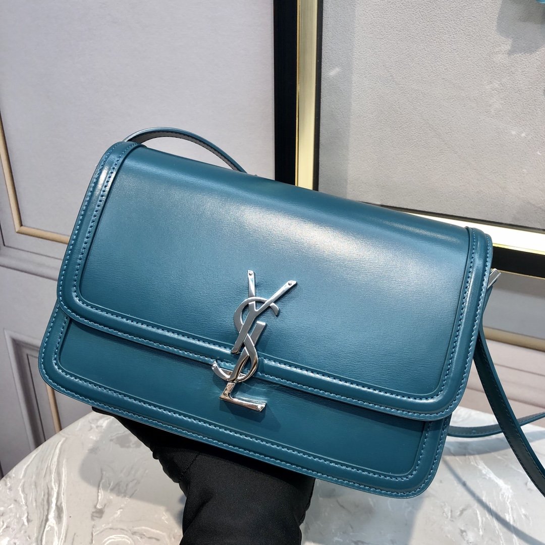 イヴ・サンローラン イヴ・サンローラン ショルダーバッグ 634305