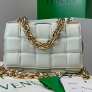 ボッテガ ボッテガ ショルダーバッグ 631421