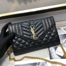 セリーヌ イヴ・サンローラン ショルダーバッグ 620280