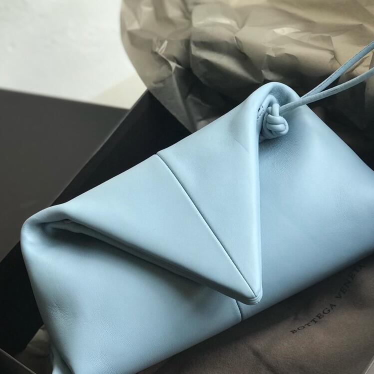 ボッテガ ボッテガ クラッチバッグ 622712