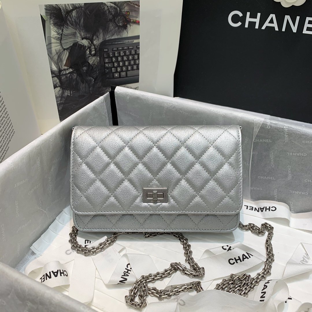 シャネル シャネル ショルダーバッグ 81123