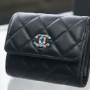 シャネル シャネル 二つ折り財布  AP0309