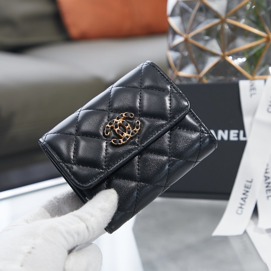 シャネル シャネル 二つ折り財布  AP0954