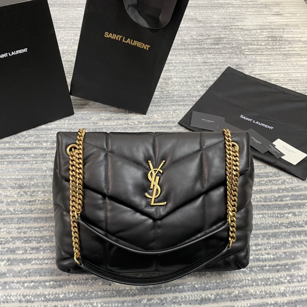 イヴ・サンローラン イヴ・サンローラン ショルダーバッグ 577475