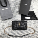 イヴ・サンローラン イヴ・サンローラン ショルダーバッグ 620333