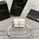 イヴ・サンローラン イヴ・サンローラン ショルダーバッグ 634306