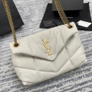 イヴ・サンローラン イヴ・サンローラン ショルダーバッグ 577476