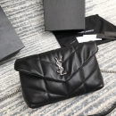 イヴ・サンローラン イヴ・サンローラン ショルダーバッグ 620333