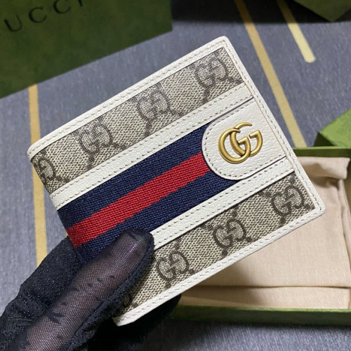 グッチ グッチ 二つ折り財布 597606