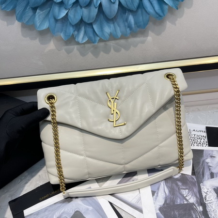 イヴ・サンローラン イヴ・サンローラン ショルダーバッグ 577476