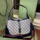 グッチ グッチ ショルダーバッグ 678843