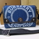 バーバリー バーバリー クロスバッグ  8039752