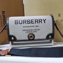 バーバリー バーバリー クロスバッグ  8039752