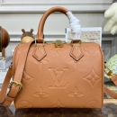 ルイ・ヴィトン ルイ・ヴィトン バンドリエール25 M59273