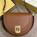  フェンディ ショルダーバッグ 80228