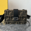  フェンディ ミニバッグ 80231