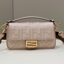  フェンディ ショルダーバッグ 8601