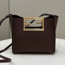  フェンディ ミニバッグ 8021s