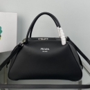 プラダ プラダ ショルダーバッグ 1BA365