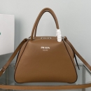 プラダ プラダ ショルダーバッグ 1BA366
