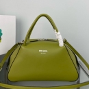 プラダ プラダ ショルダーバッグ 1BA365