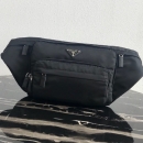 プラダ プラダ ベルトバッグ 2VL003