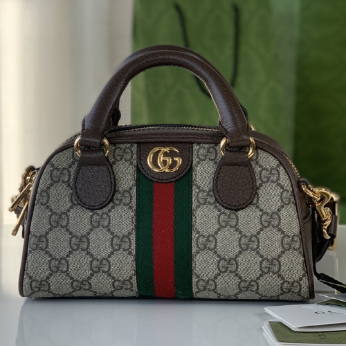 グッチ グッチ ショルダーバッグ 724606